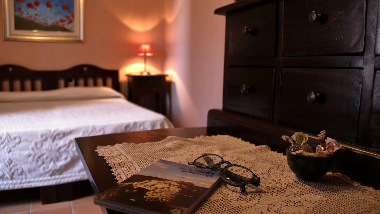 B&B S'Asilo Sardegna Banari Luaran gambar